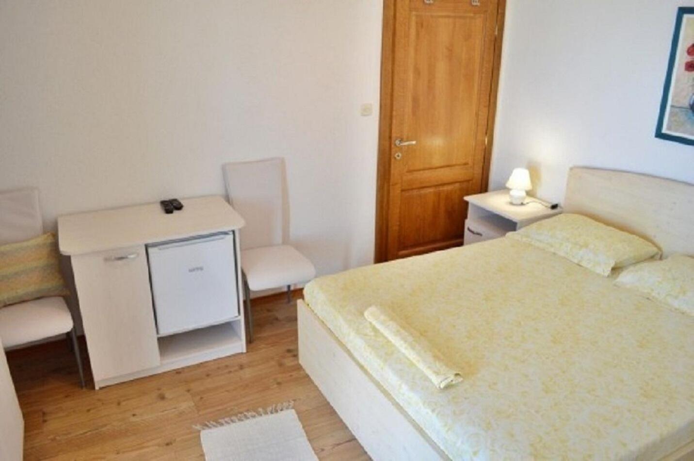 Apartment Denko Betina  Extérieur photo