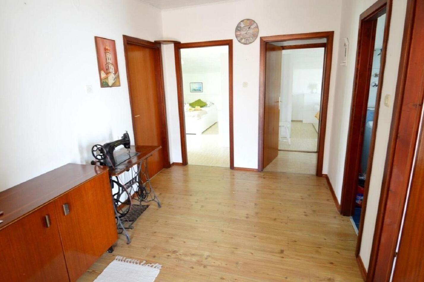 Apartment Denko Betina  Extérieur photo