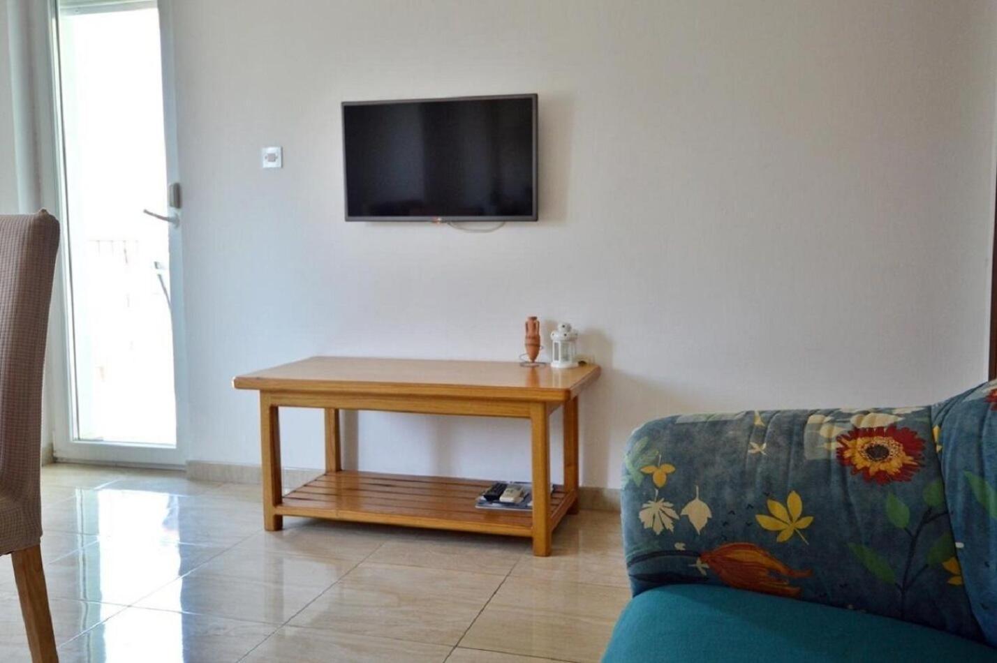 Apartment Denko Betina  Extérieur photo